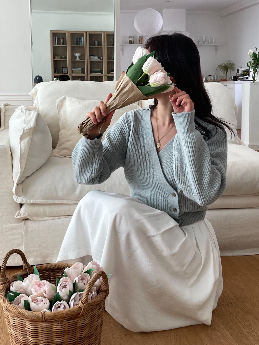 ウール混ボタンストラップVネックカラーカーディガン | 詳細画像7