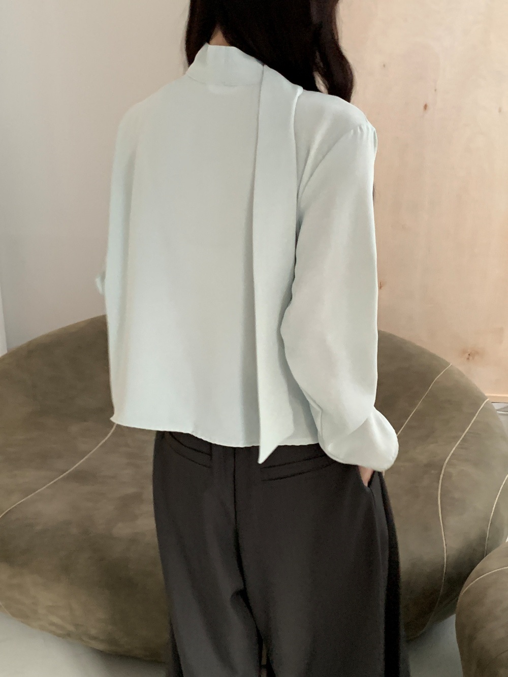 ボウタイVネックカシュクールブラウス | 詳細画像18