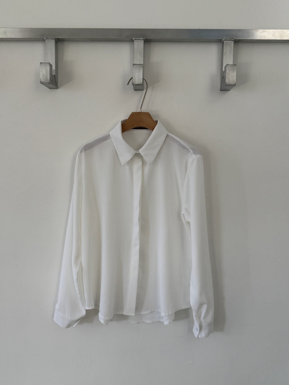 ベーシックシークレットボタンシャツ | 詳細画像24