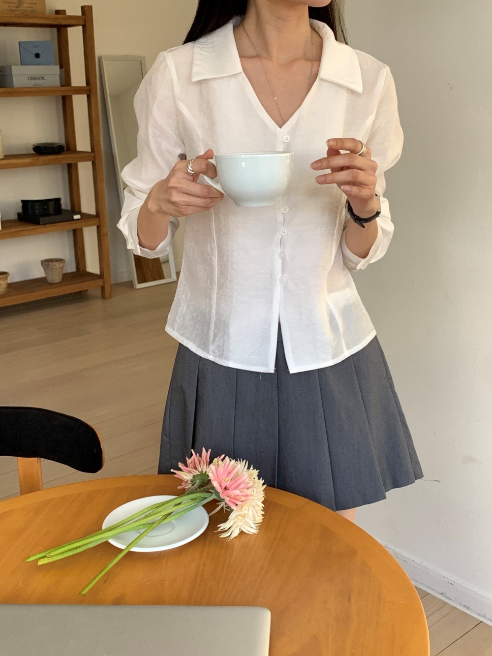 ボタンカラーVネックブラウス | 詳細画像7