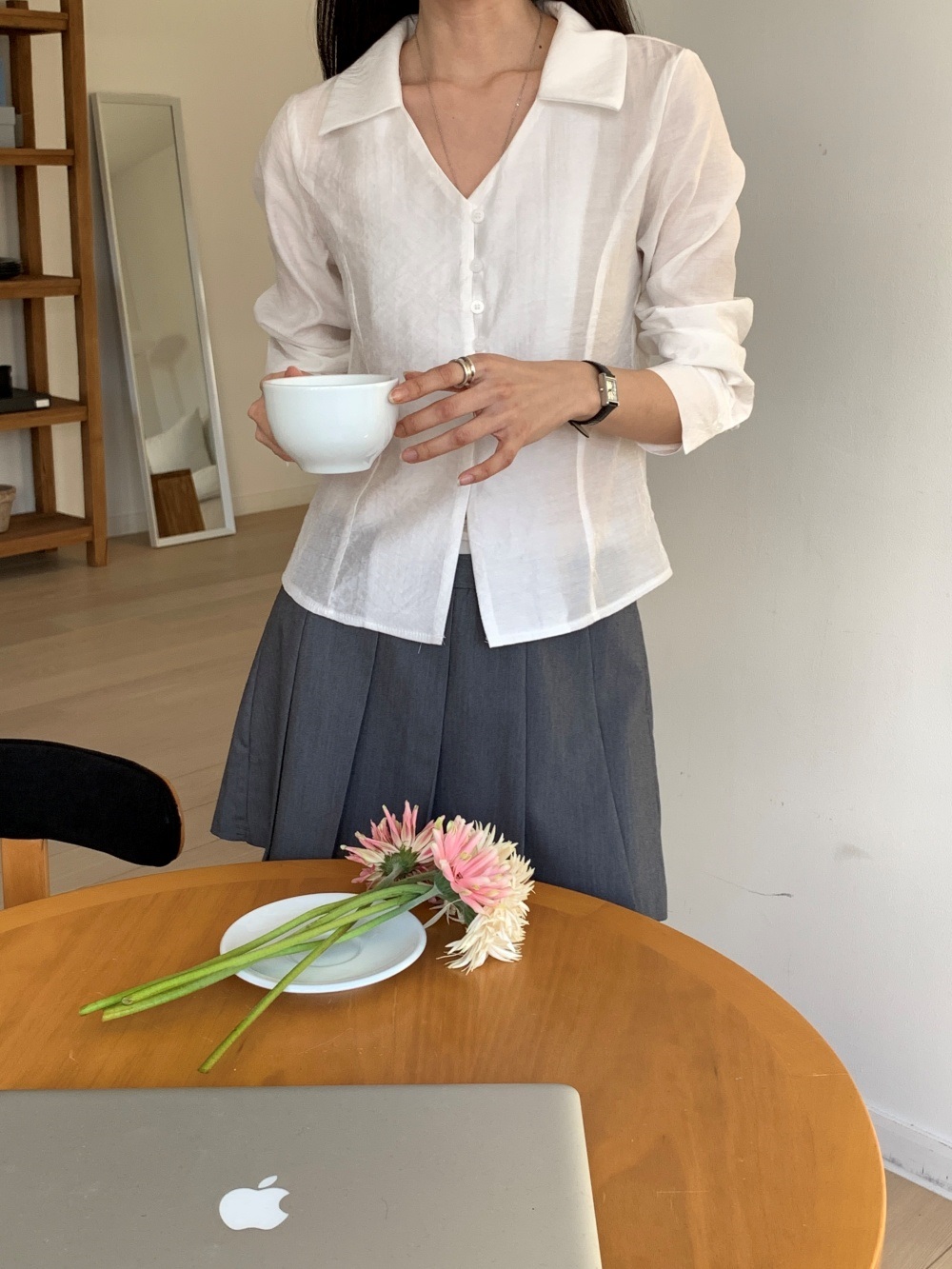 ボタンカラーVネックブラウス | 詳細画像13