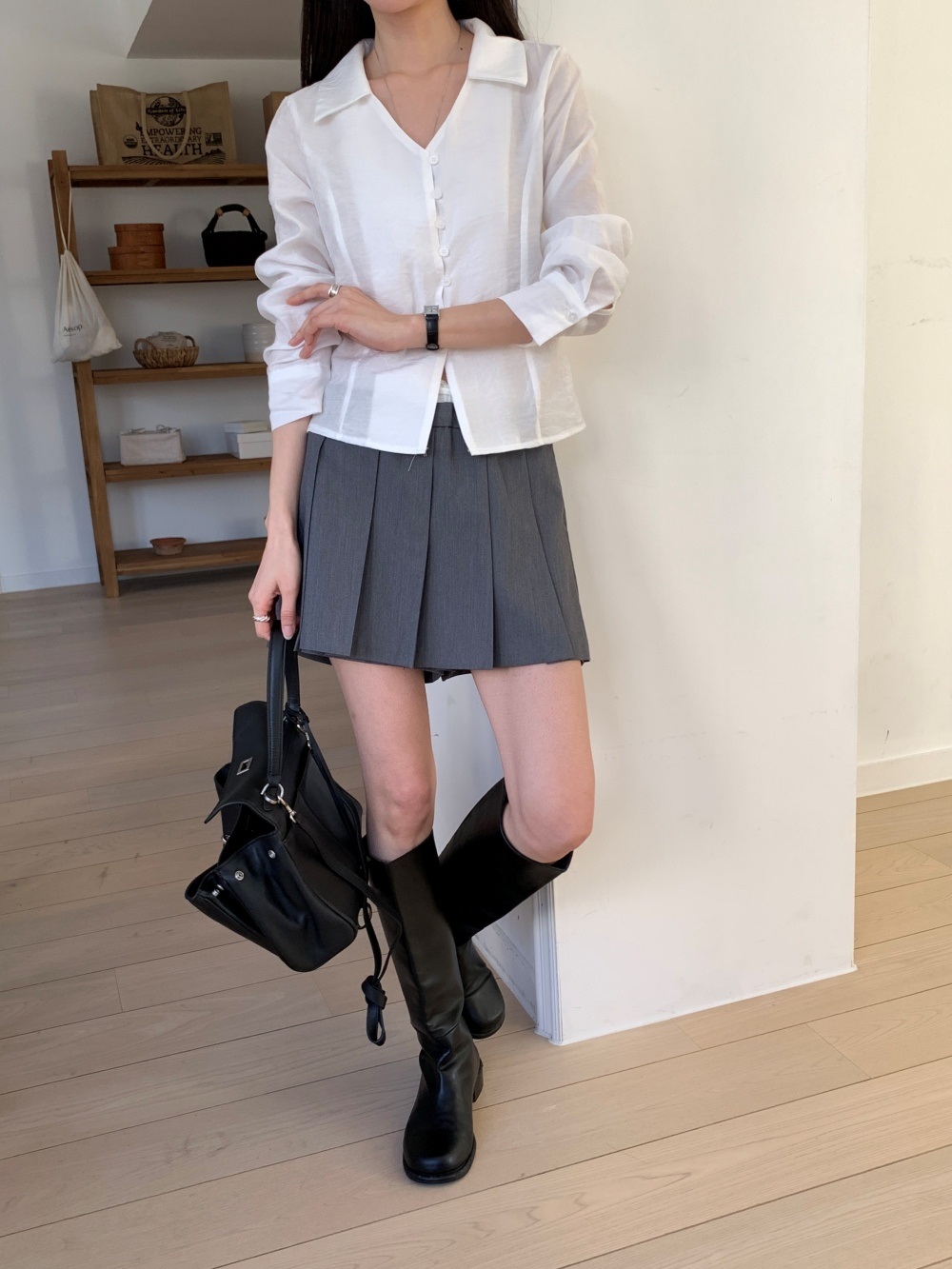 ボタンカラーVネックブラウス | 詳細画像14