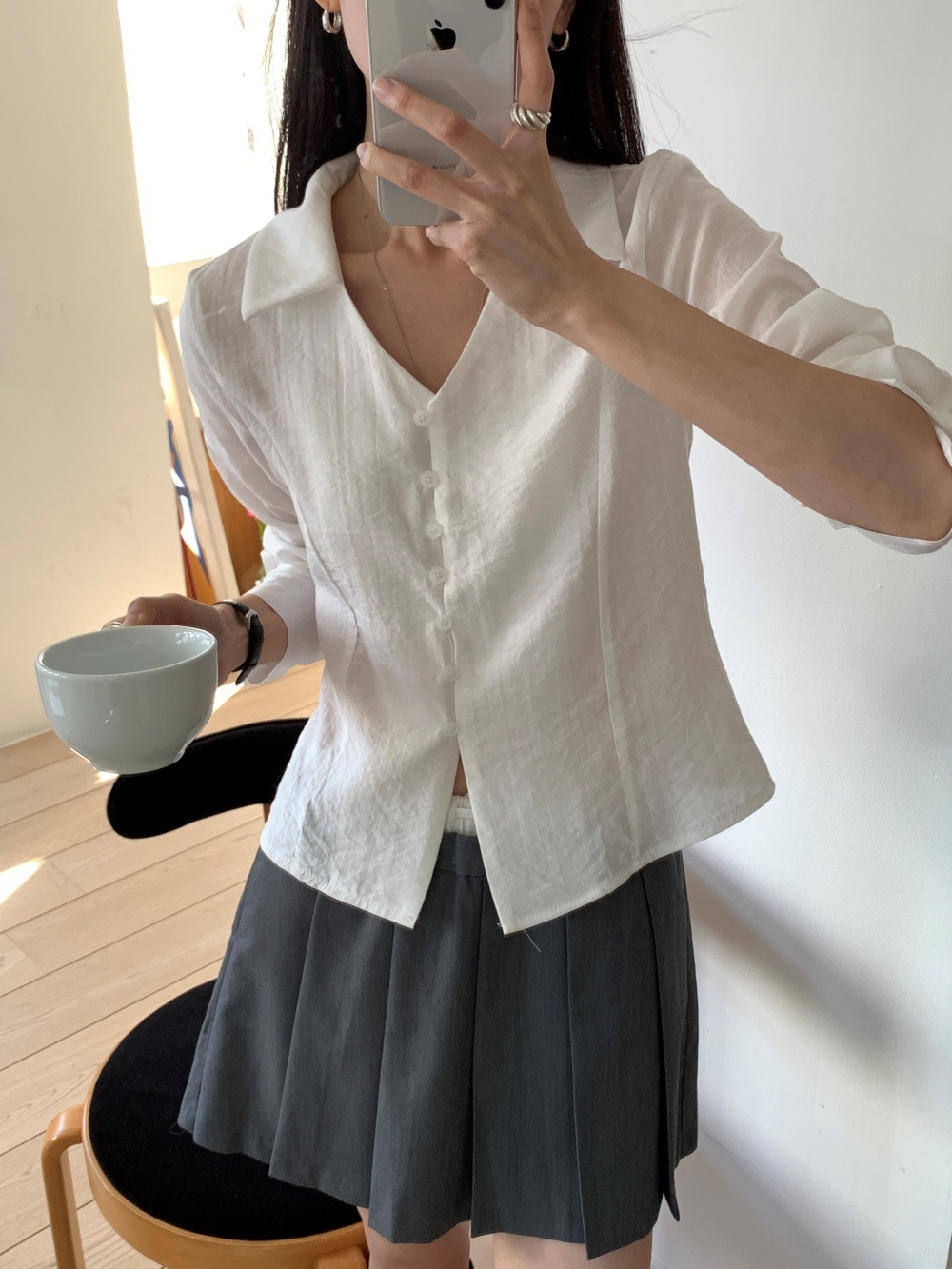 ボタンカラーVネックブラウス | 詳細画像21