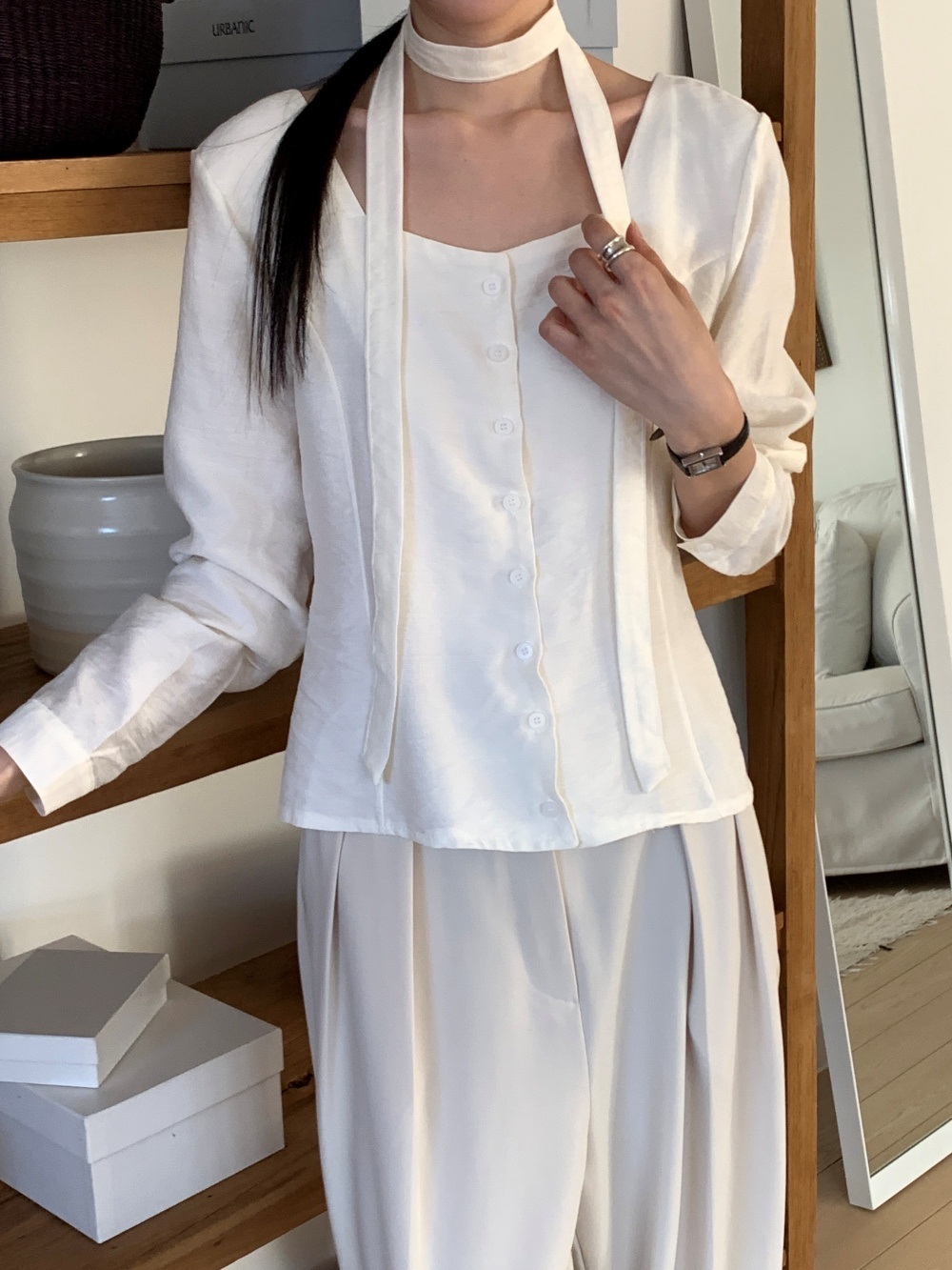 ボタンスクエアネックブラウスストラップ付 | 詳細画像3