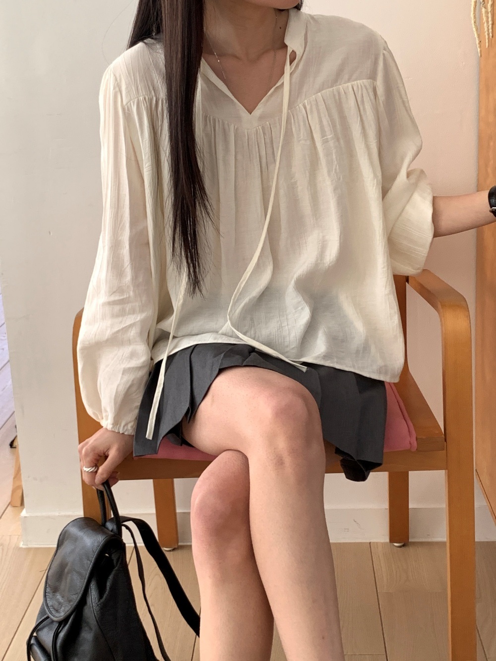 リボンシャーリングオープンカラーブラウス | 詳細画像4