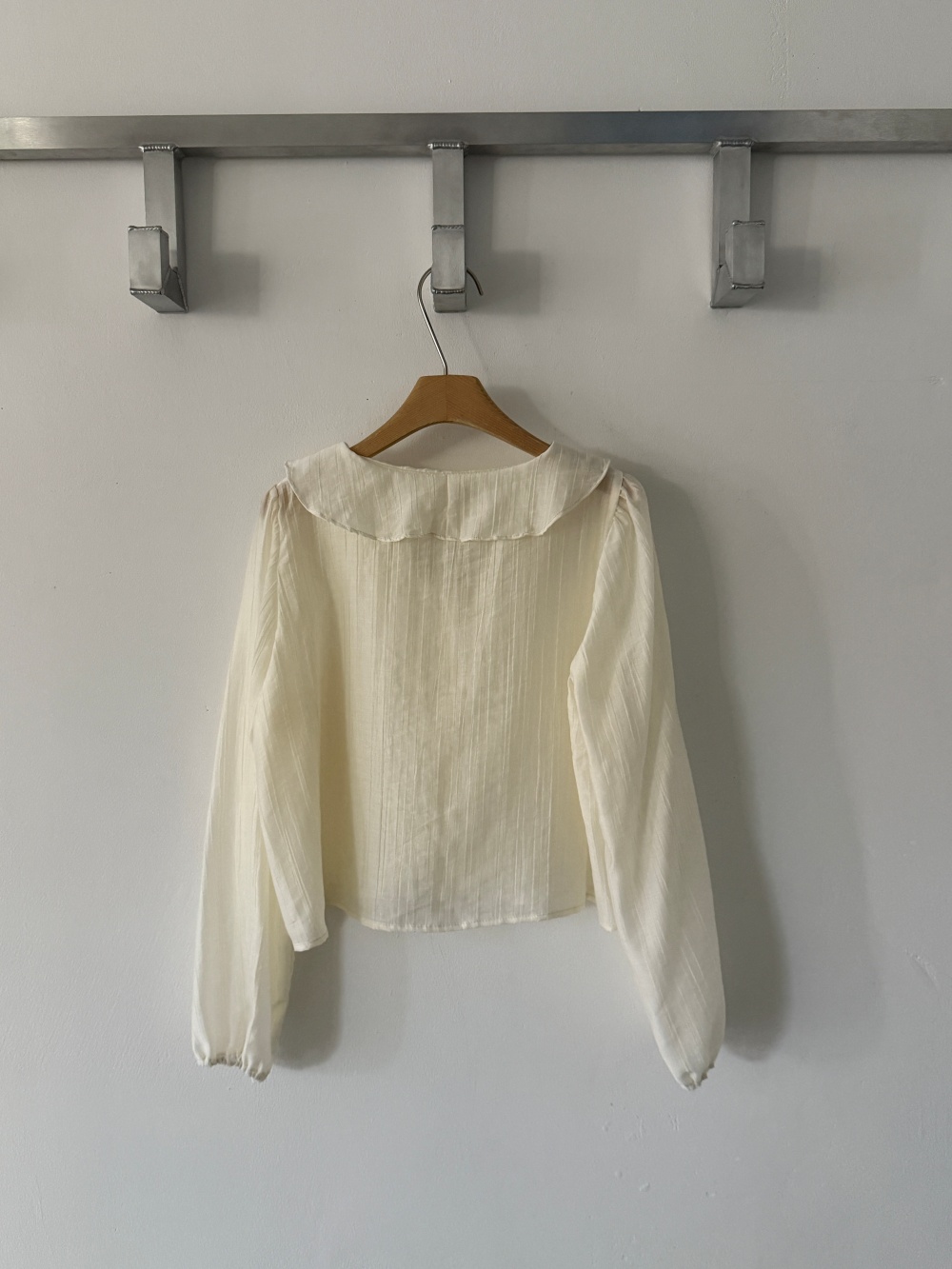 ボタンカラーフリルブラウス | 詳細画像14