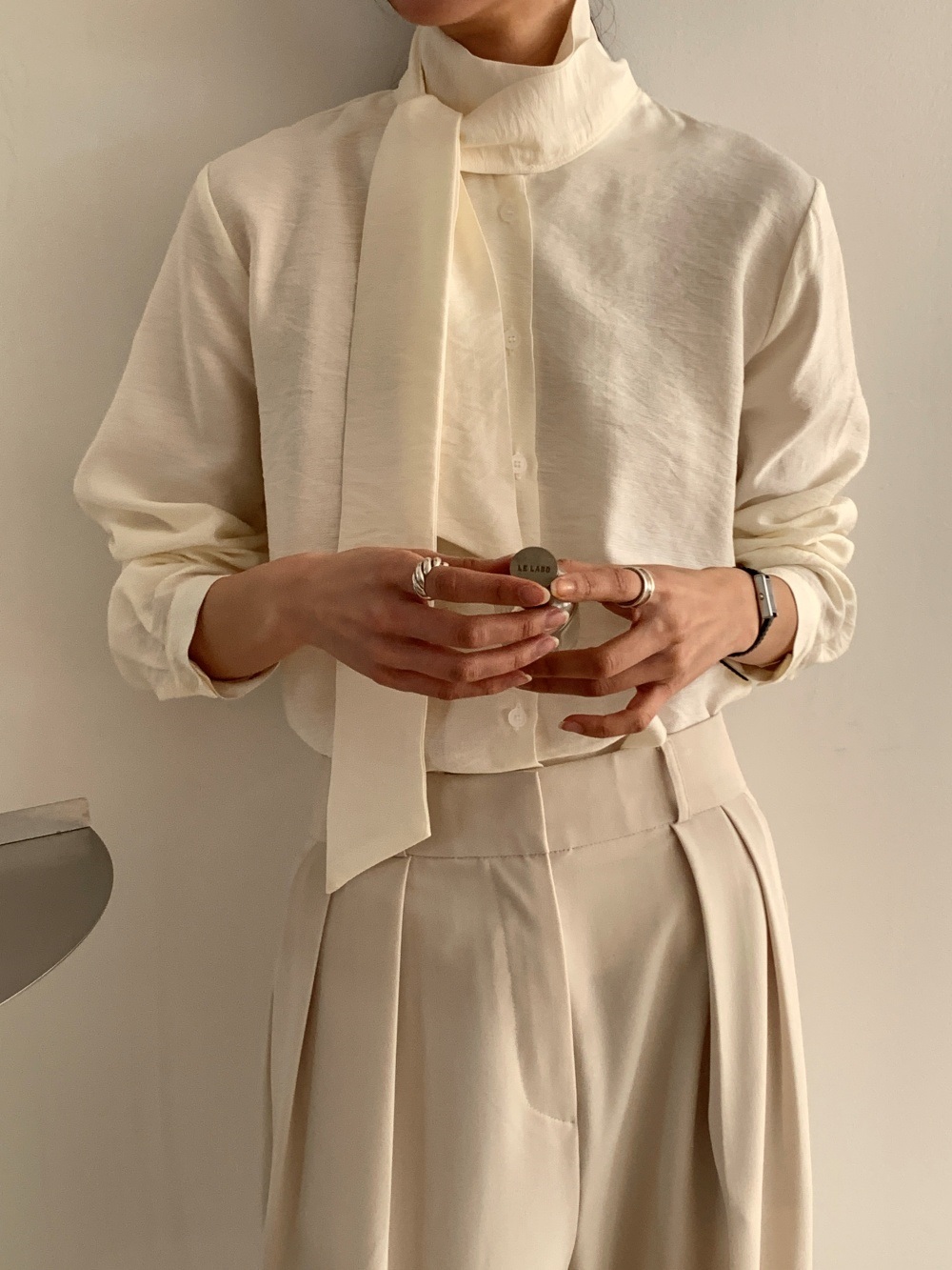 ボタンスカーフネックブラウス | 詳細画像4