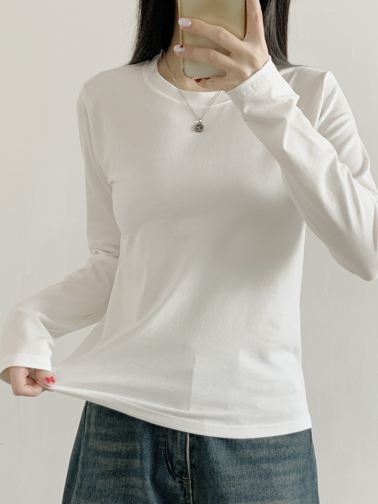 ラウンドネックベーシック長袖無地Tシャツ | 詳細画像5