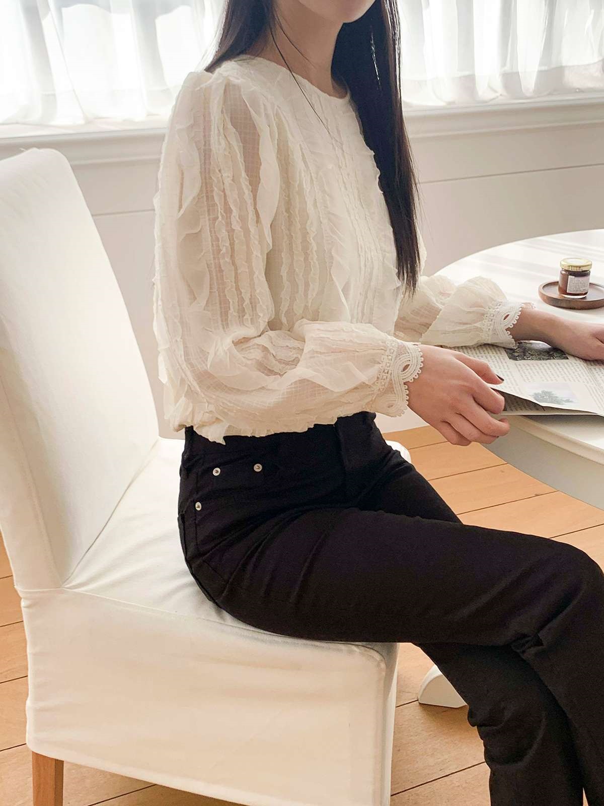 ラウンドネックフリルベーシック長袖ブラウス | 詳細画像9