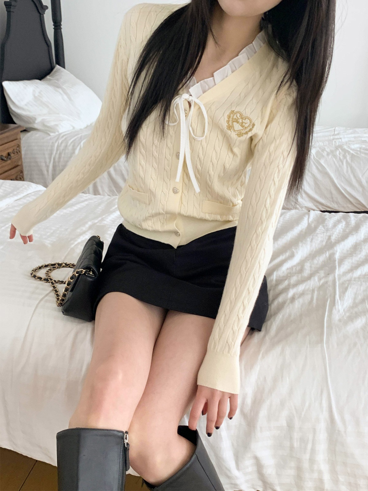 ニットコンビボタンVネックレイヤード風長袖刺繍カーディガン | 詳細画像3