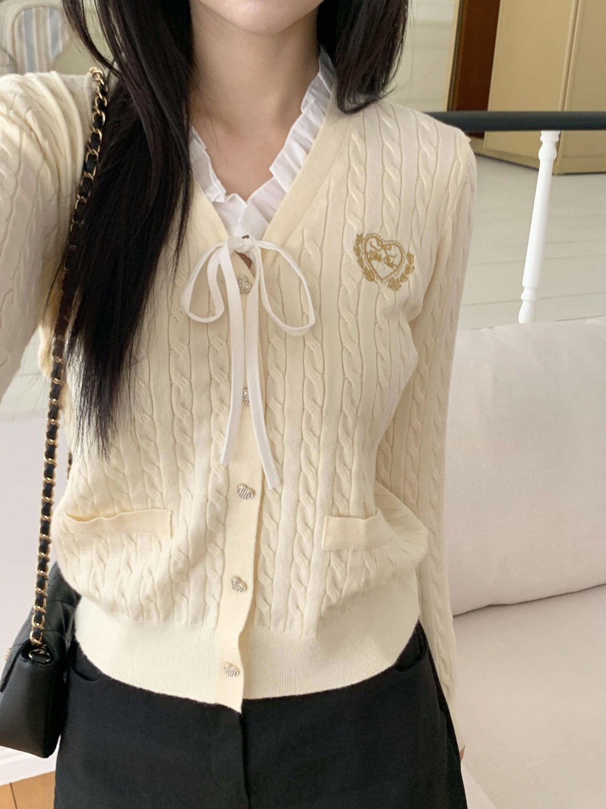 ニットコンビボタンVネックレイヤード風長袖刺繍カーディガン | 詳細画像11