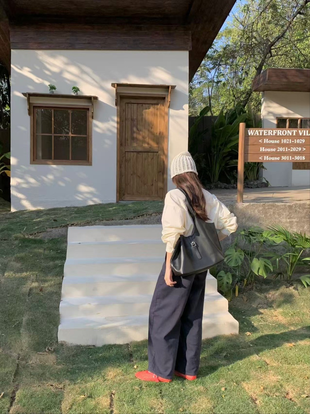 レザー調バックルビッグトートバッグ | 詳細画像2