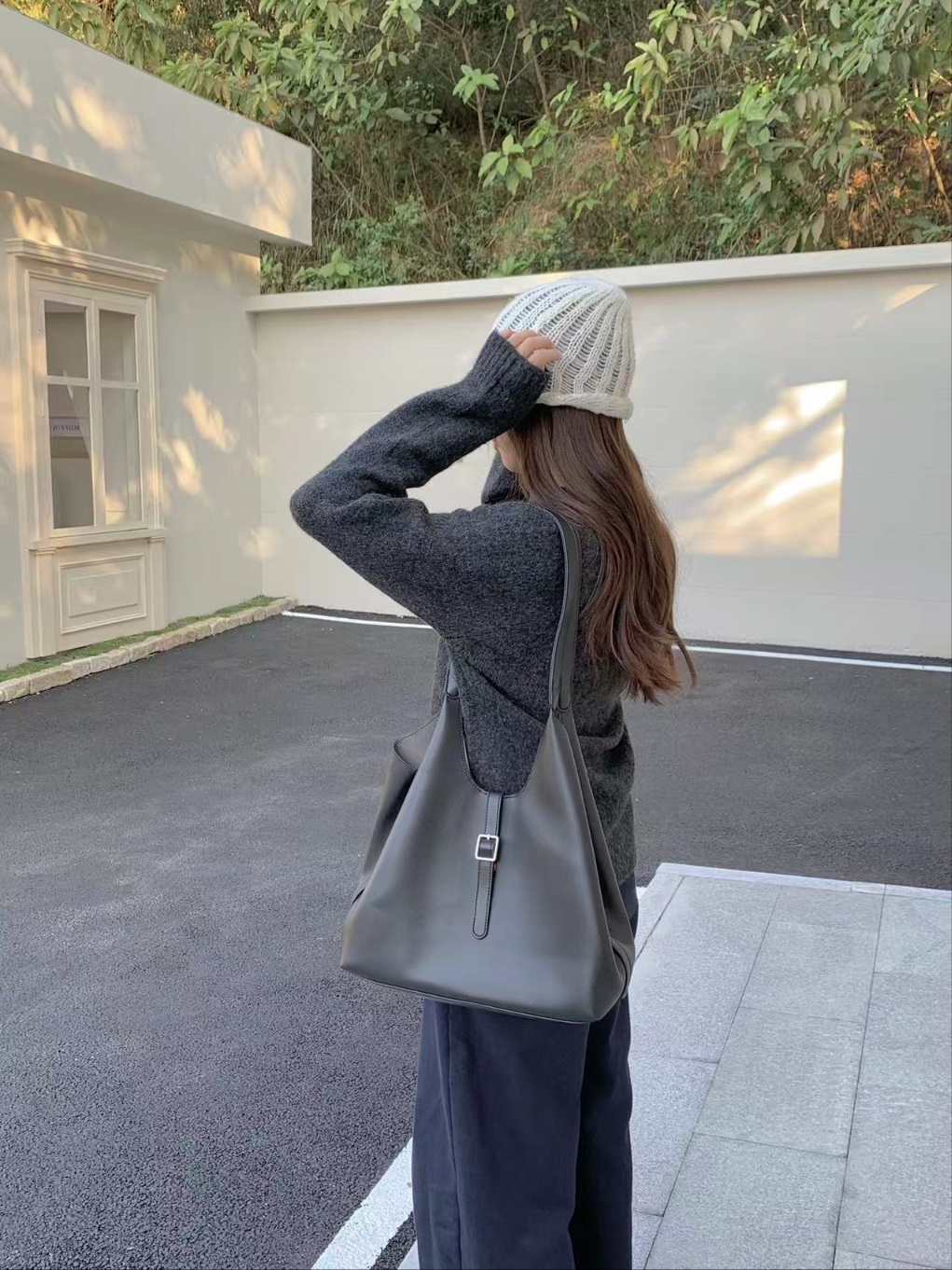 レザー調バックルビッグトートバッグ | 詳細画像4