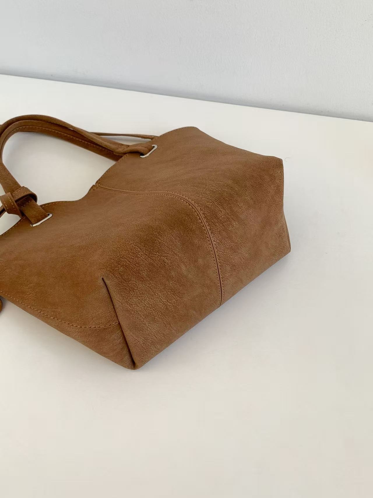 レザー調スエード調Dリングハンドバッグストラップ付ポーチ付 | 詳細画像16