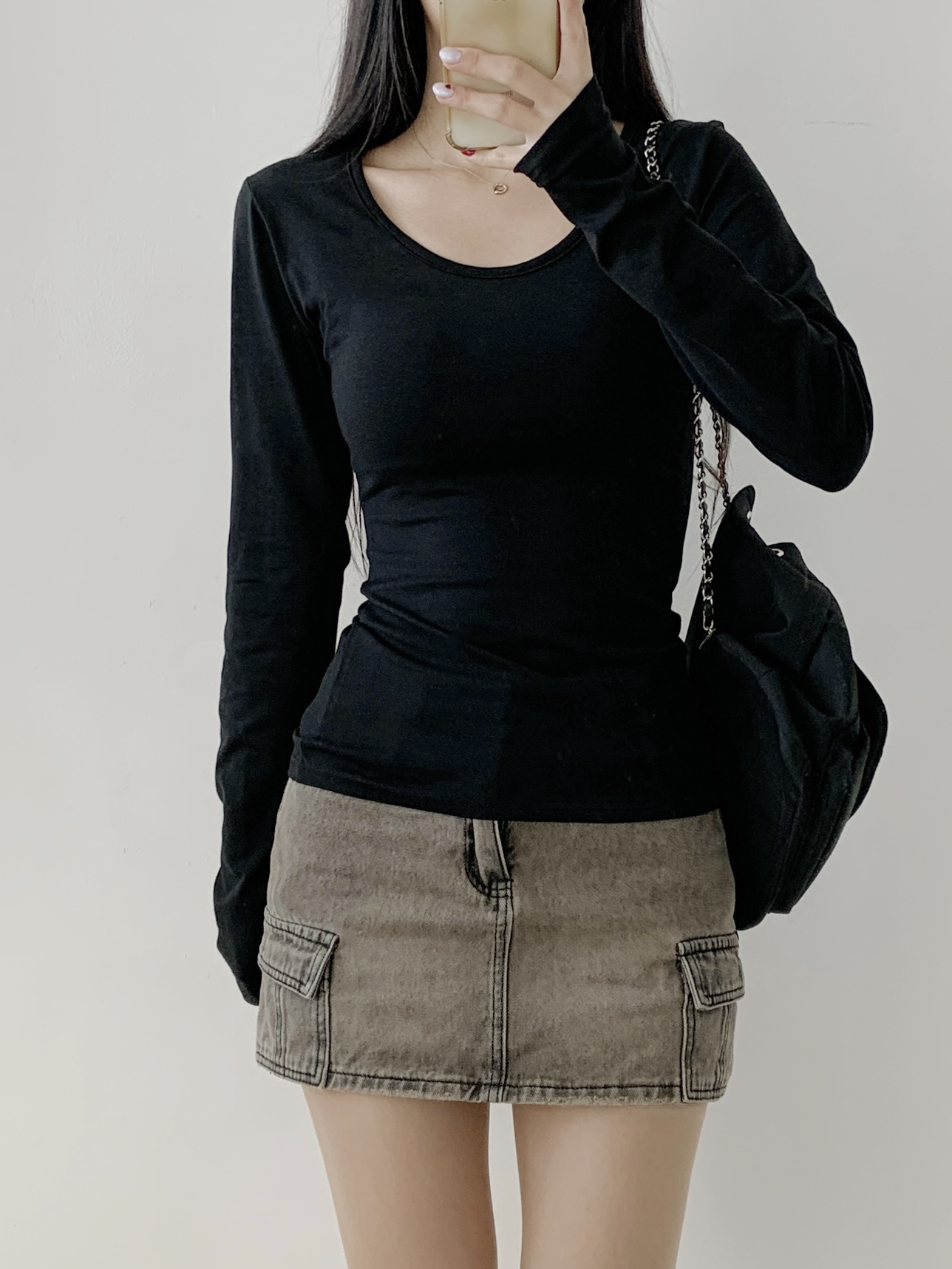 ラウンドネックスリム長袖無地Tシャツ | 詳細画像16