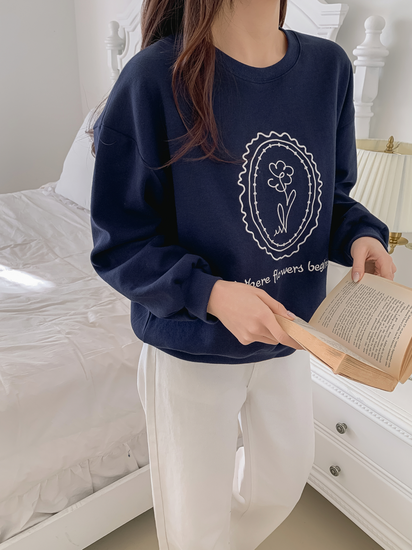 ラウンドネックオーバーサイズ長袖刺繍スウェット | 詳細画像17