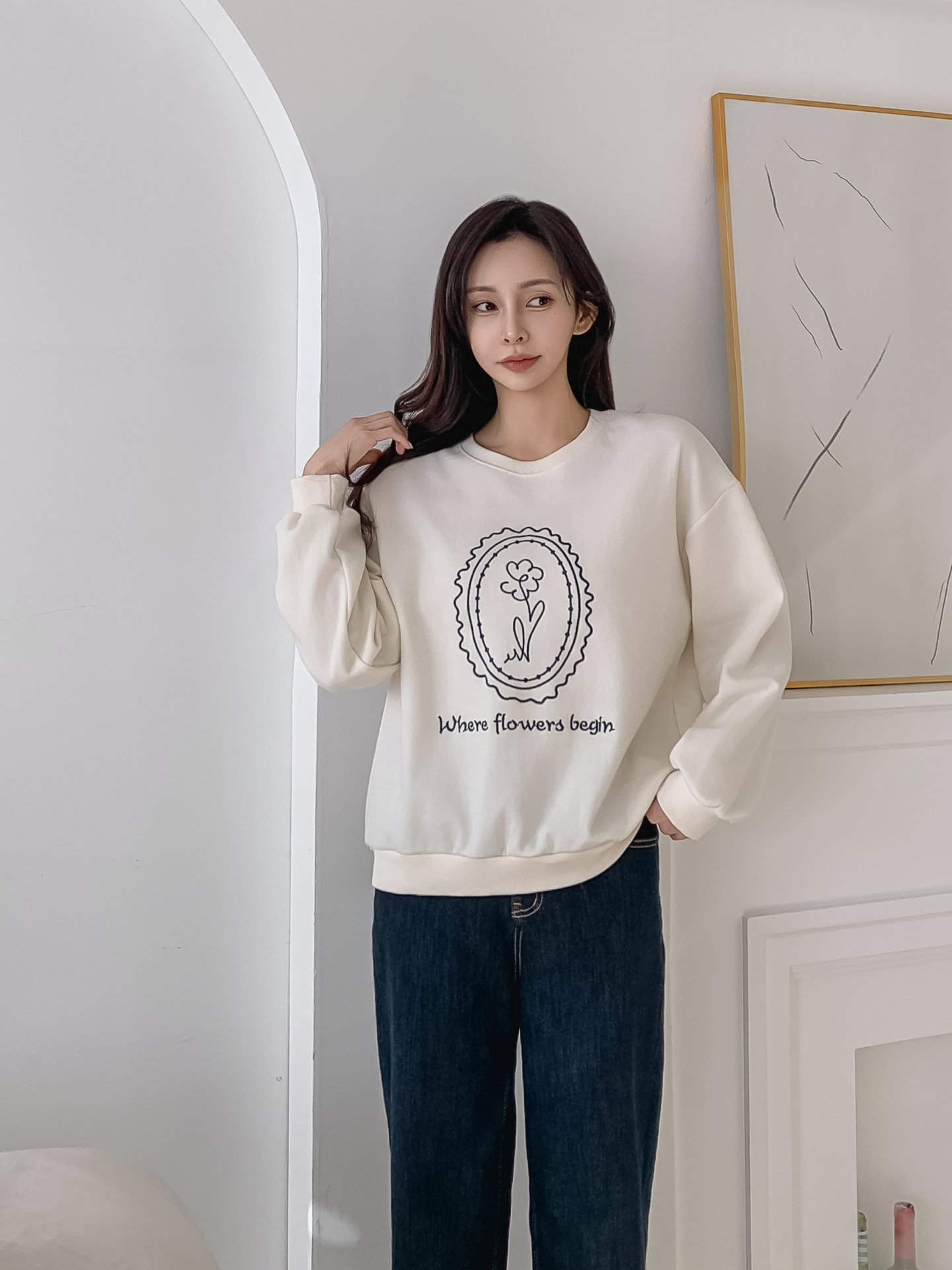 ラウンドネックオーバーサイズ長袖刺繍スウェット | 詳細画像4