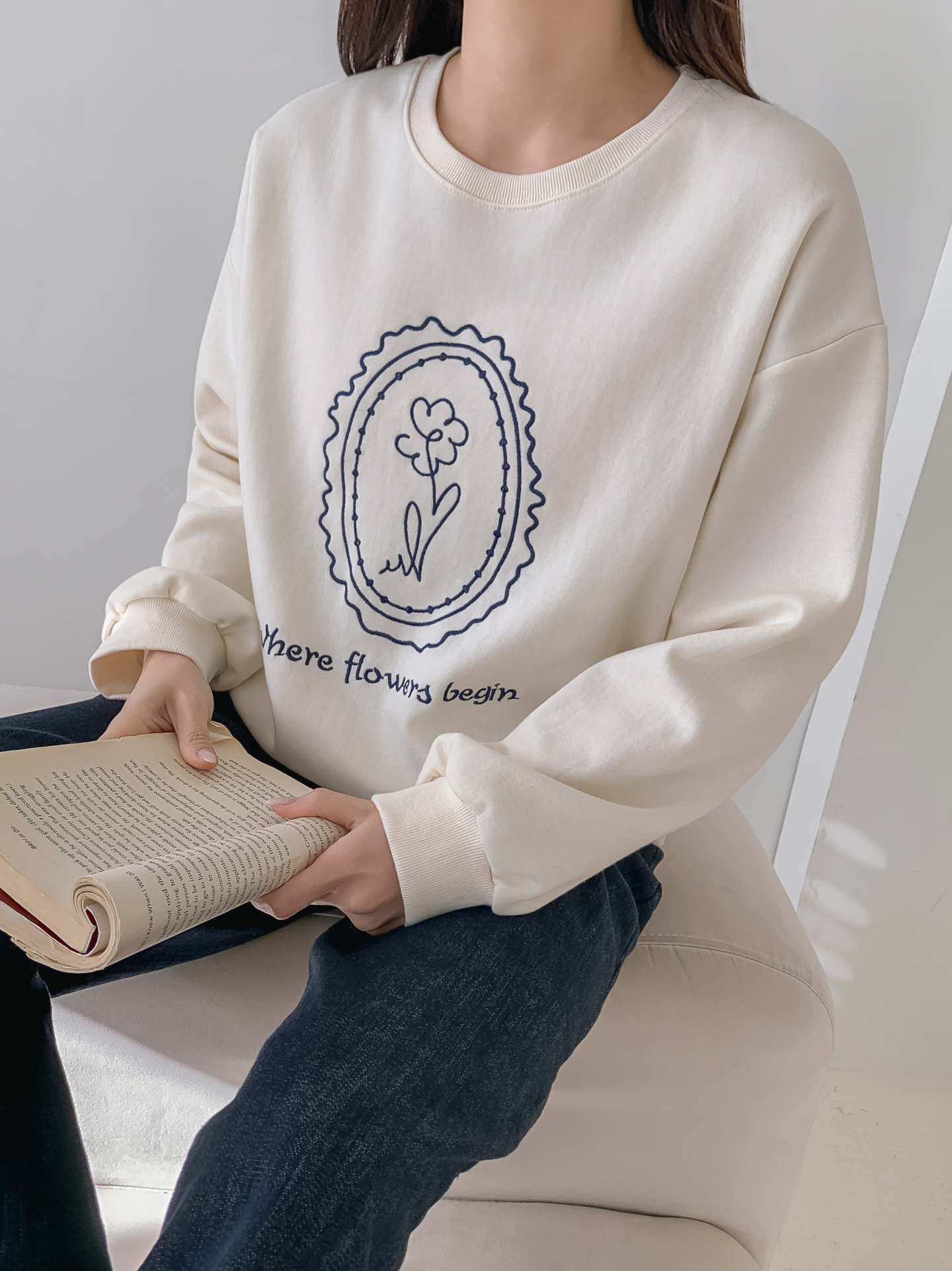 ラウンドネックオーバーサイズ長袖刺繍スウェット | 詳細画像26