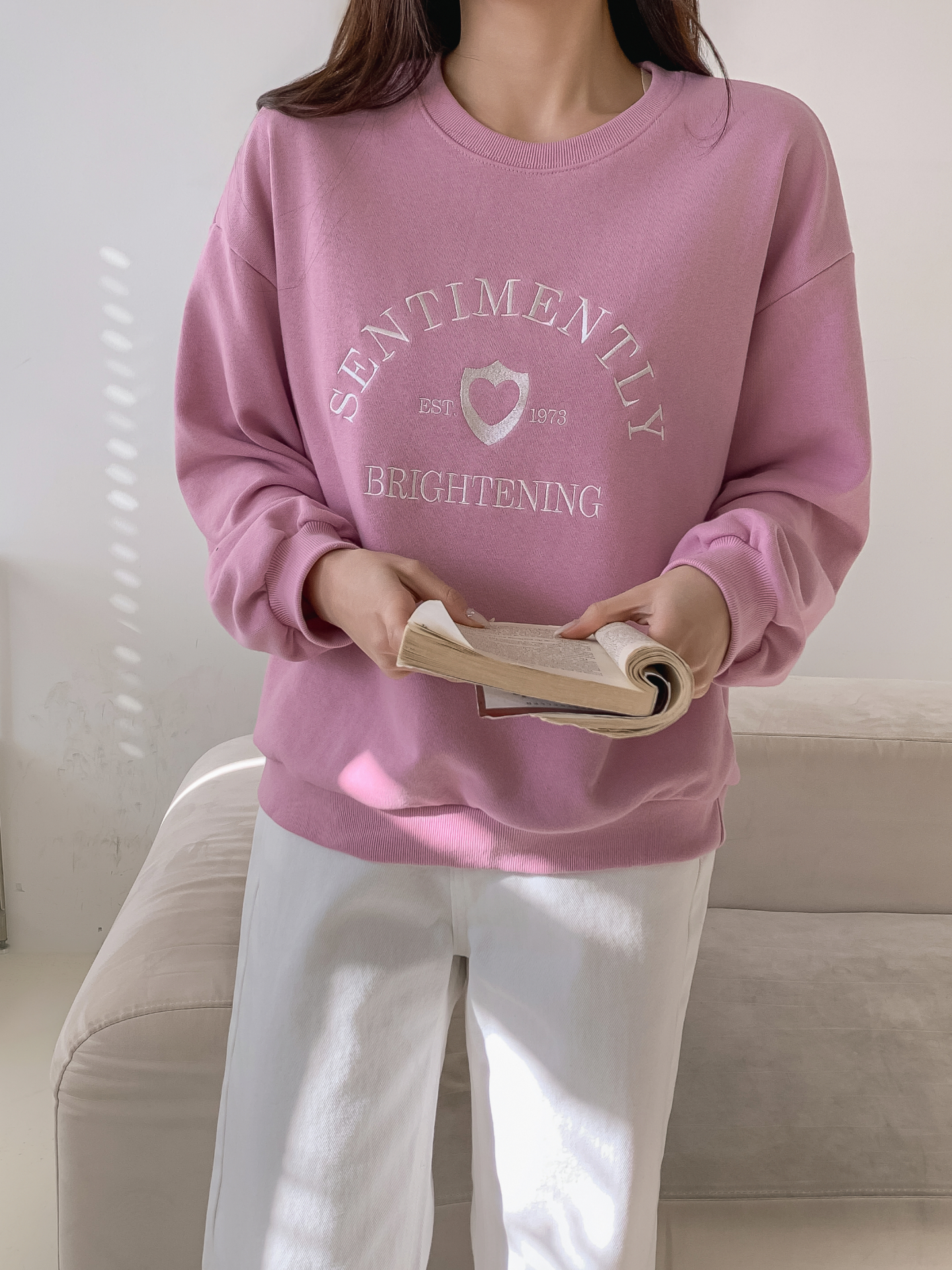 ラウンドネックオーバーサイズ長袖刺繍スウェット | 詳細画像13