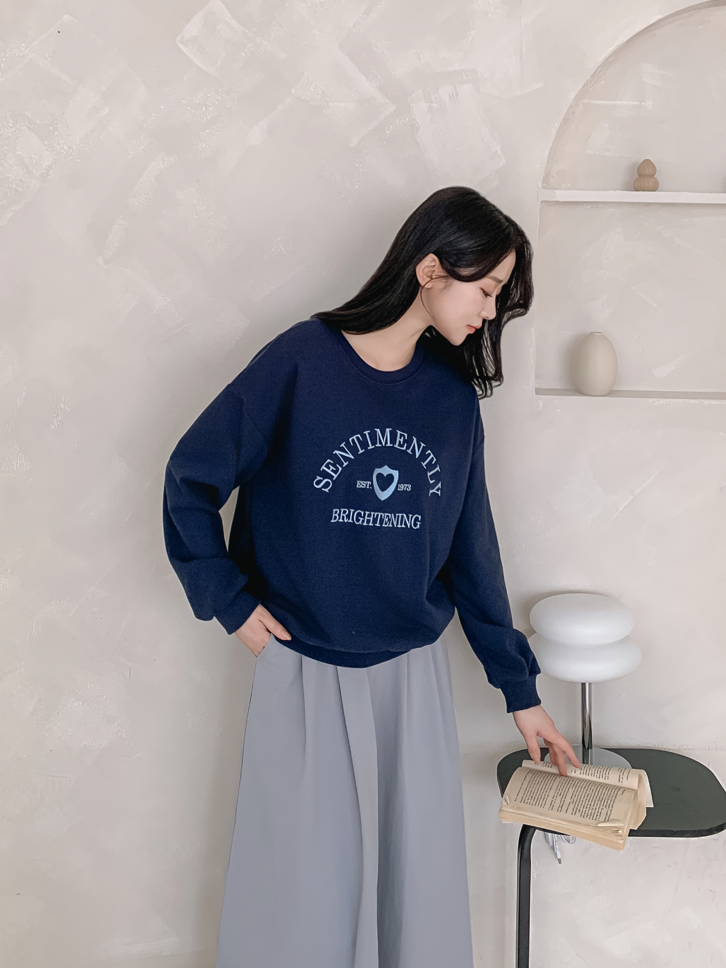 ラウンドネックオーバーサイズ長袖刺繍スウェット | 詳細画像27