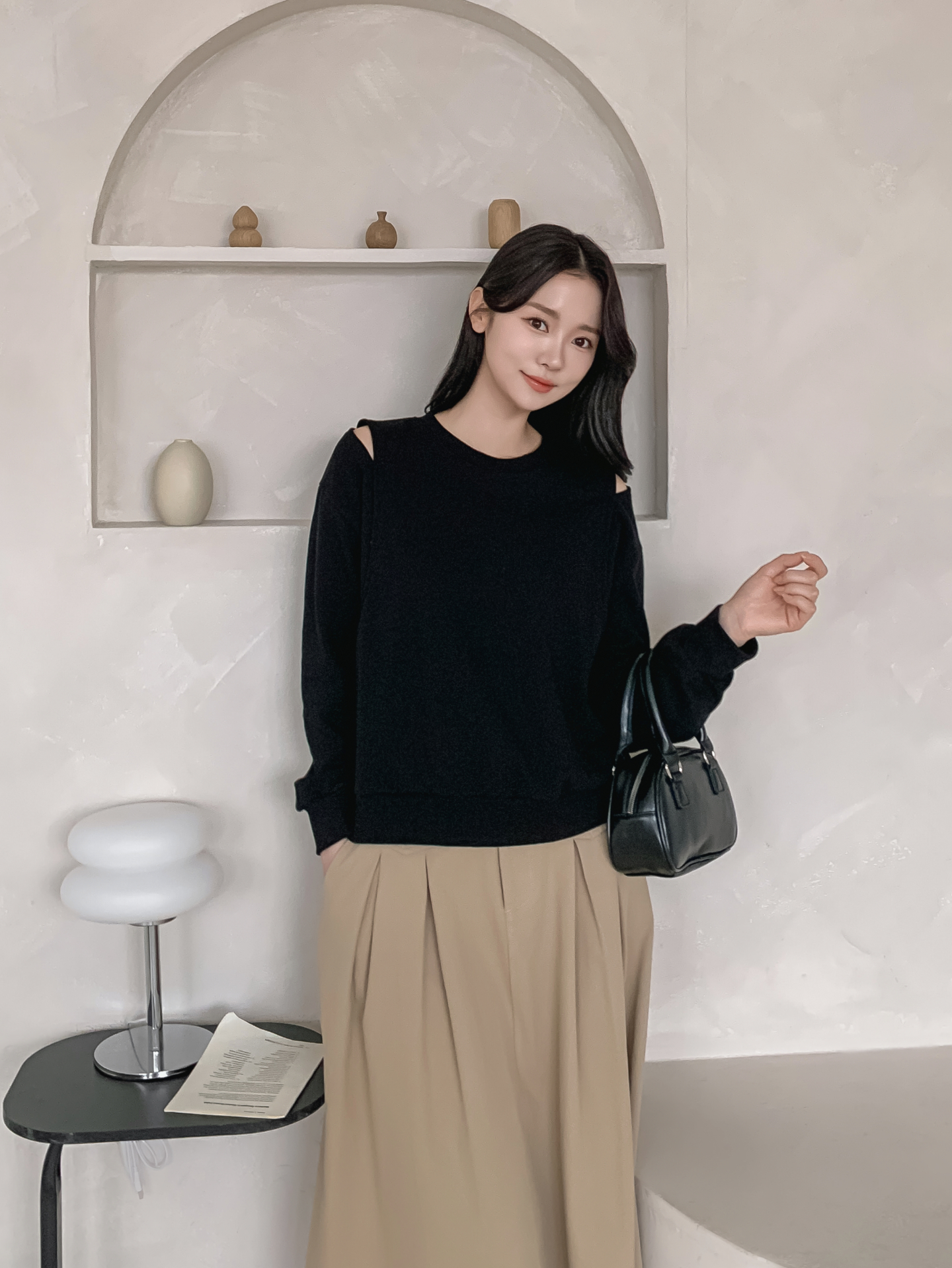 ラウンドネックオーバーサイズルーズオープンショルダー長袖無地スウェット | 詳細画像9