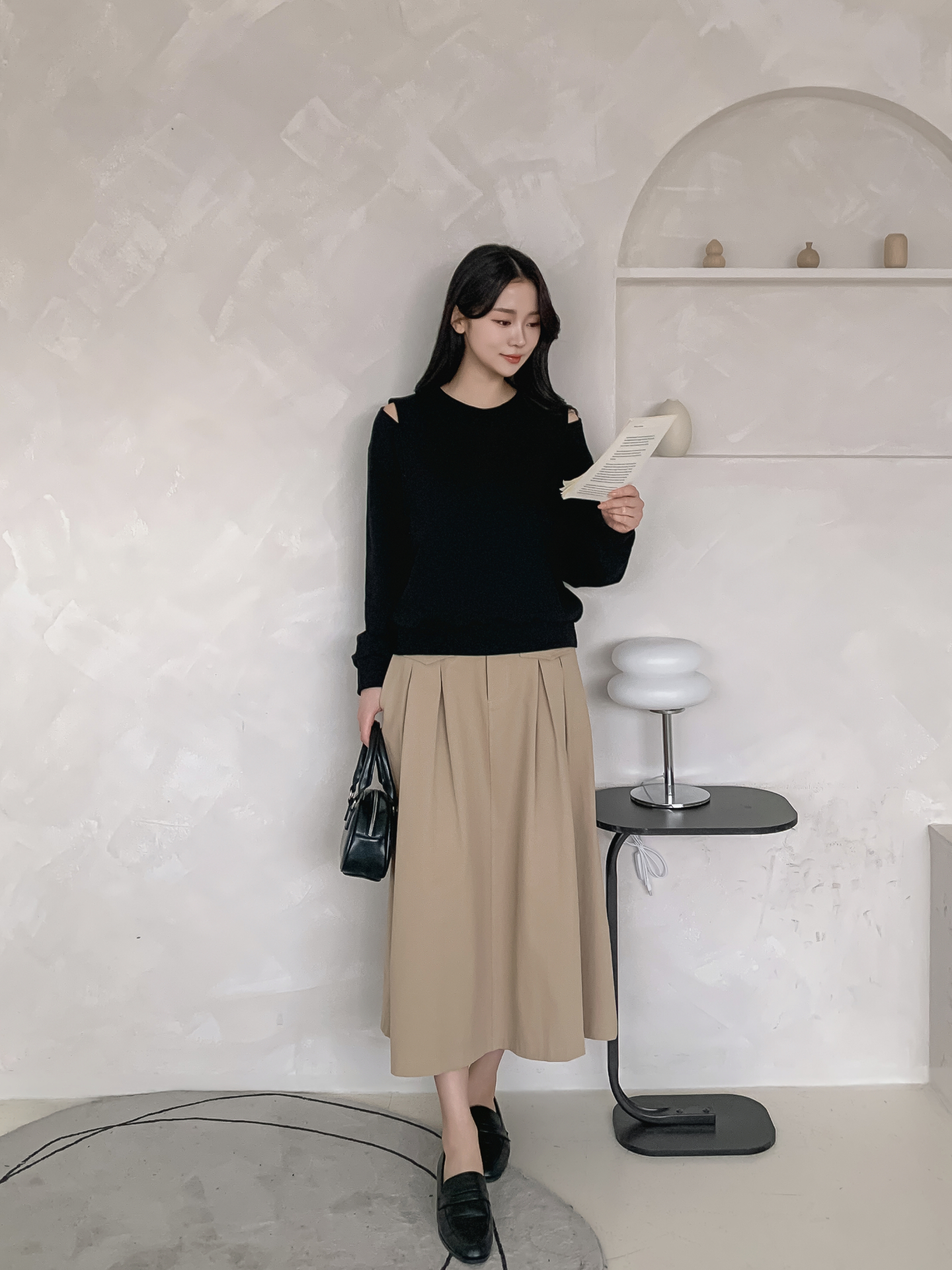 ラウンドネックオーバーサイズルーズオープンショルダー長袖無地スウェット | 詳細画像12