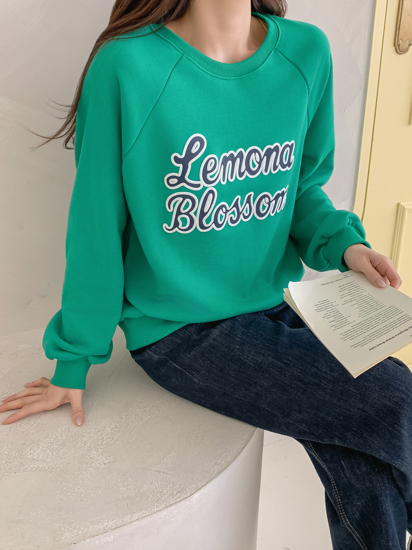 ラウンドネックルーズ長袖レタリングスウェット | 詳細画像12