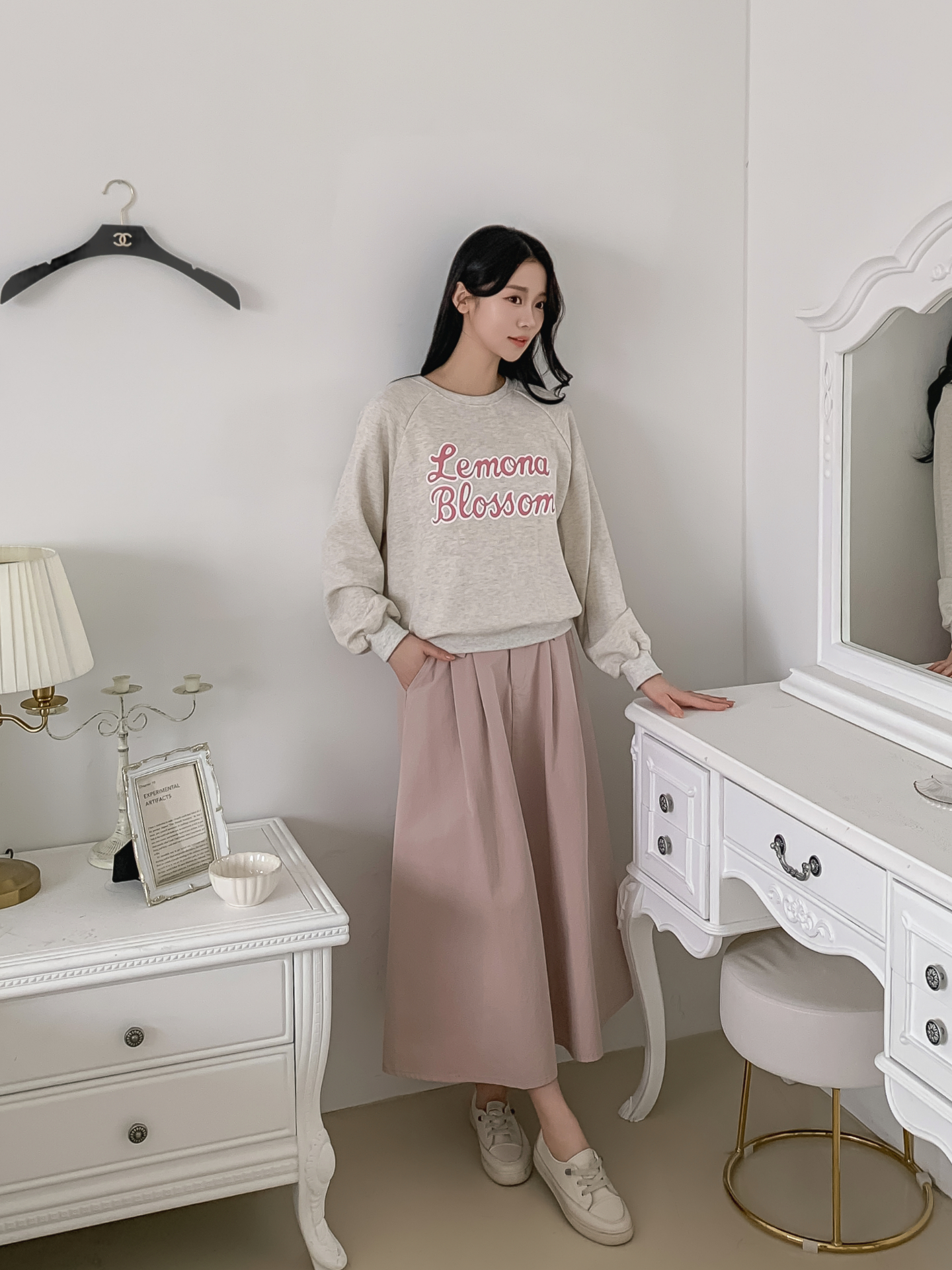 ラウンドネックルーズ長袖レタリングスウェット | 詳細画像23