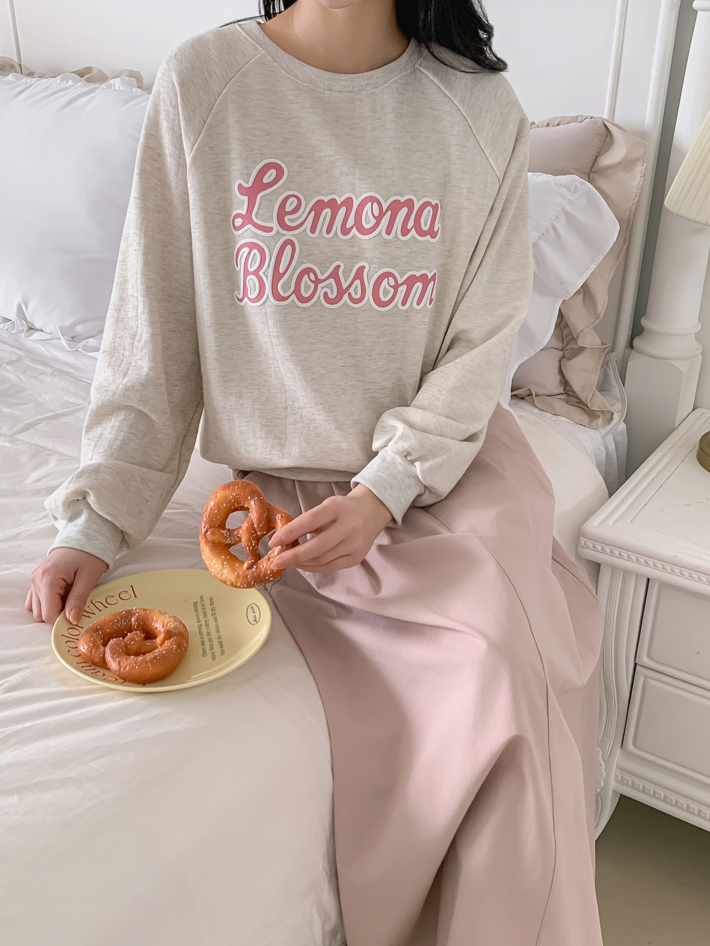 ラウンドネックルーズ長袖レタリングスウェット | 詳細画像24