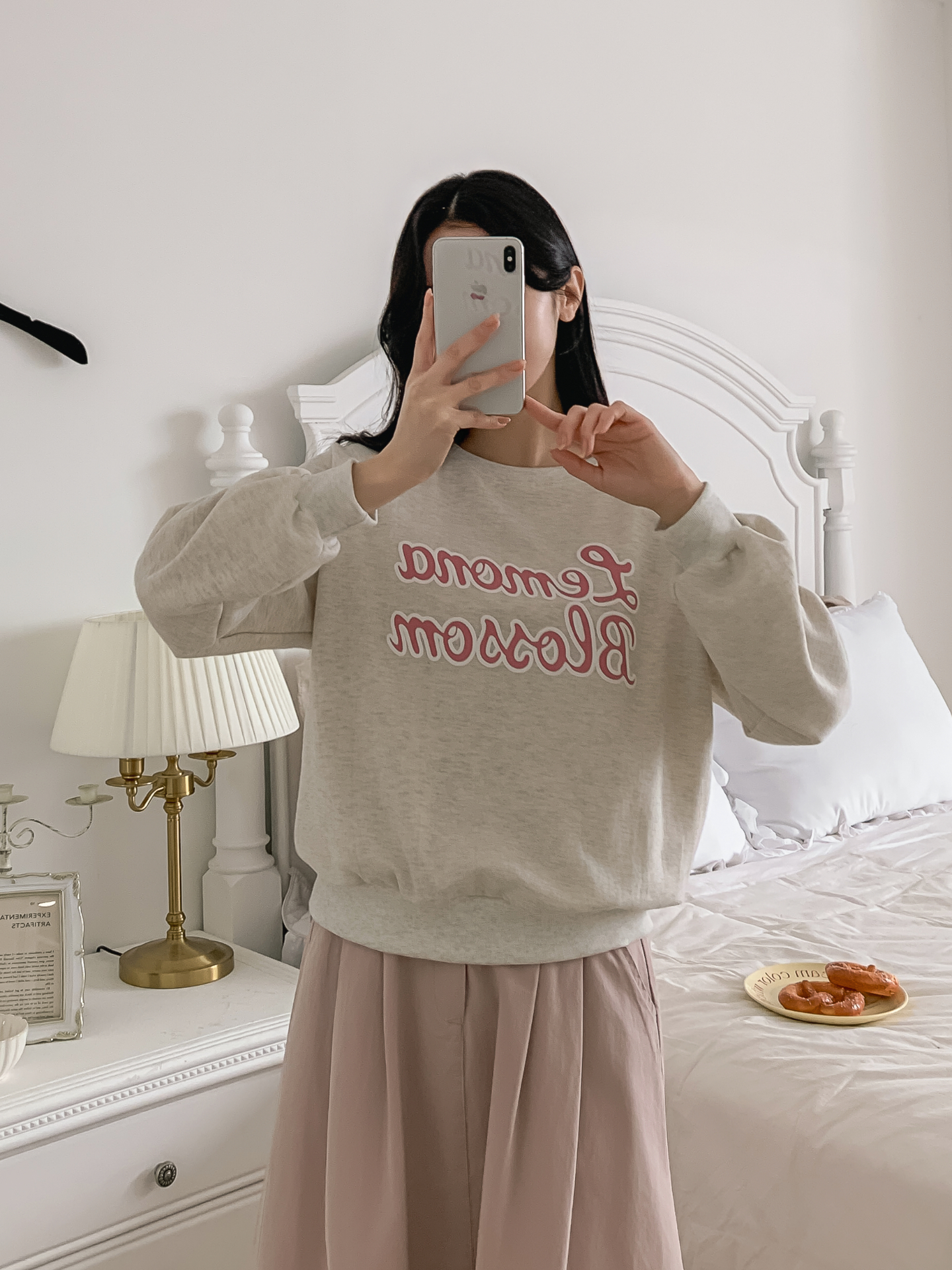 ラウンドネックルーズ長袖レタリングスウェット | 詳細画像30