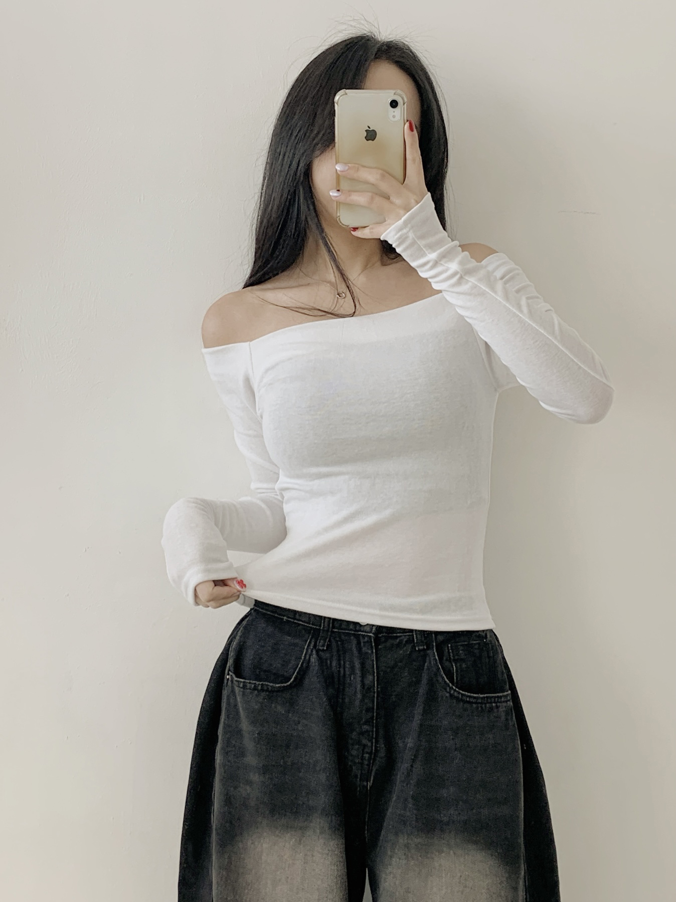 オフショルダースリムショート長袖無地Tシャツ | 詳細画像5