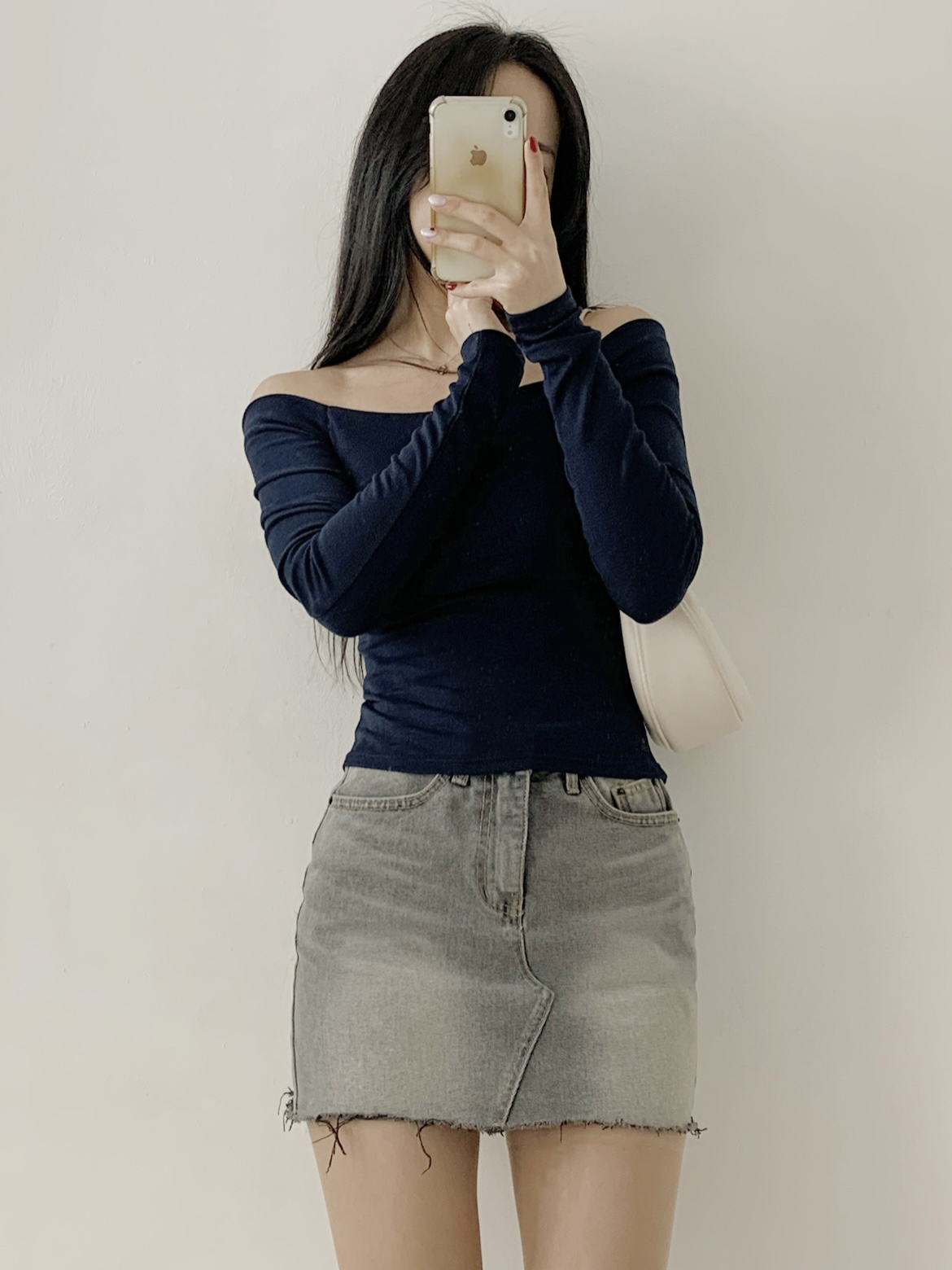 オフショルダースリムショート長袖無地Tシャツ | 詳細画像11