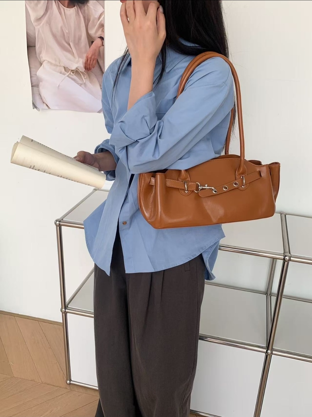 レザー調ジップアップポケットトートバッグ | 詳細画像4