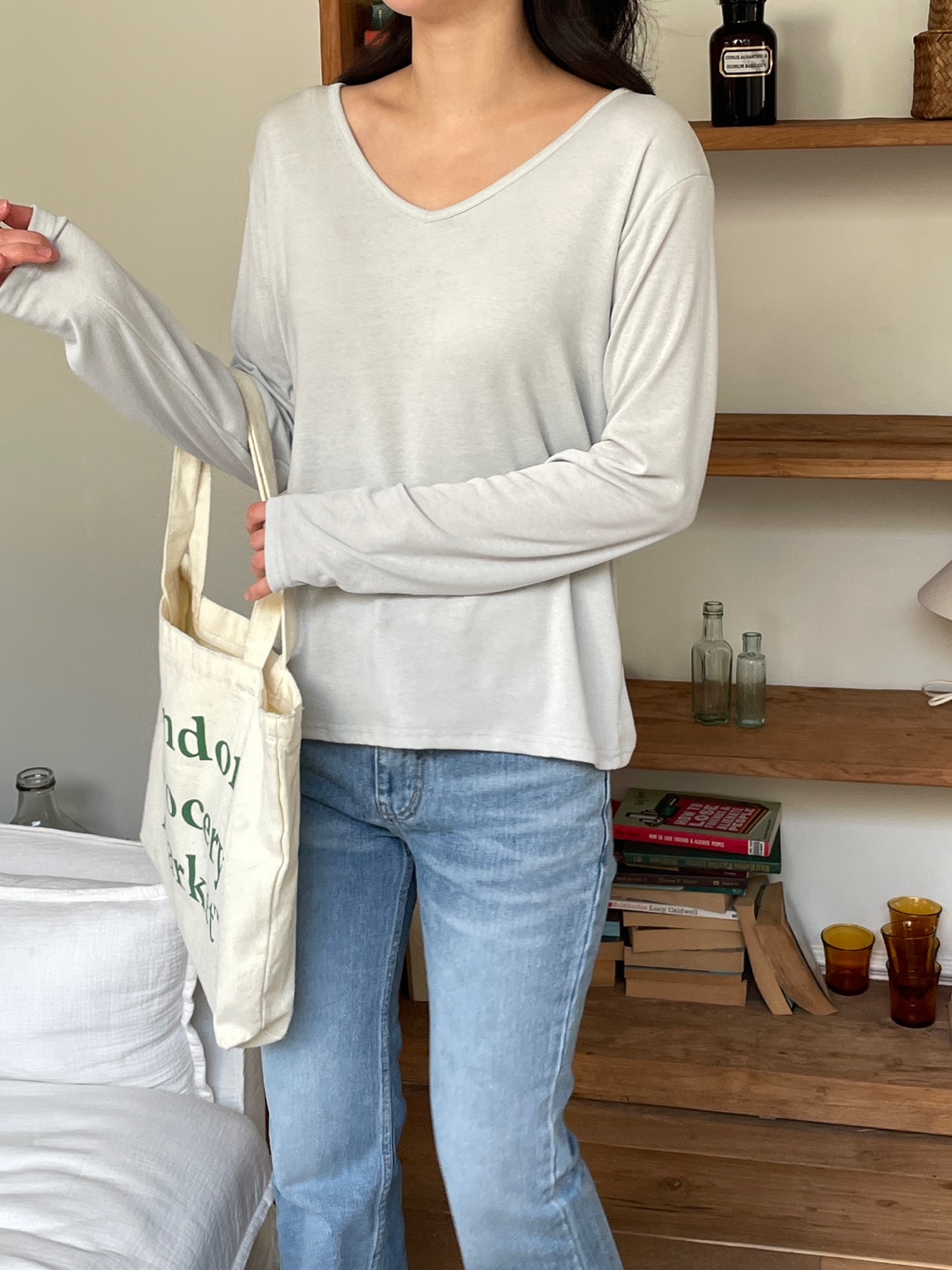 Vネックルーズ長袖無地Tシャツ | 詳細画像14