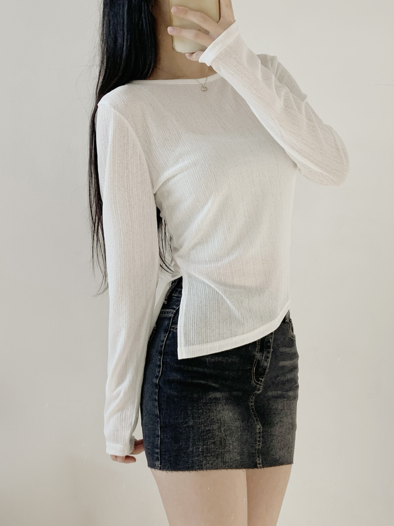 ラウンドネックUネックスリットルーズアンバランス長袖ダイアゴナルTシャツ | 詳細画像8