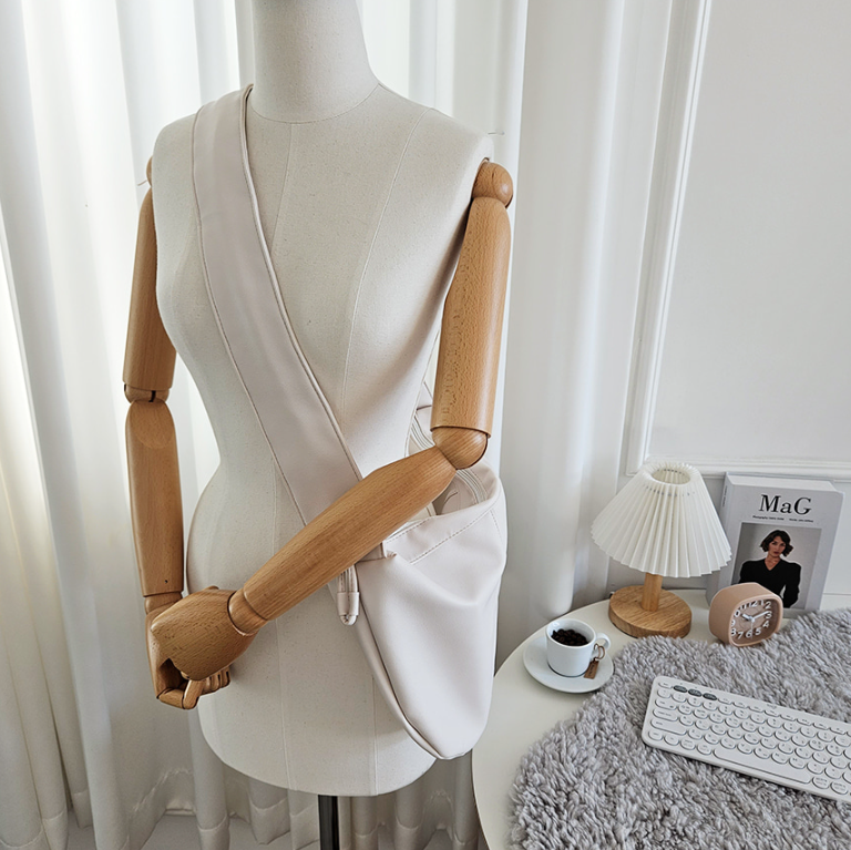 レザー調ジップアップシャーリングドローストリングラインショルダーバッグ | 詳細画像6