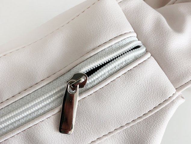 レザー調ジップアップシャーリングドローストリングラインショルダーバッグ | 詳細画像21