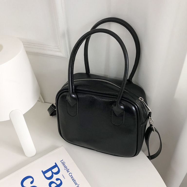 レザー調ジップアップストラップショルダーバッグハンドバッグストラップセット(バックルあり) | 詳細画像17