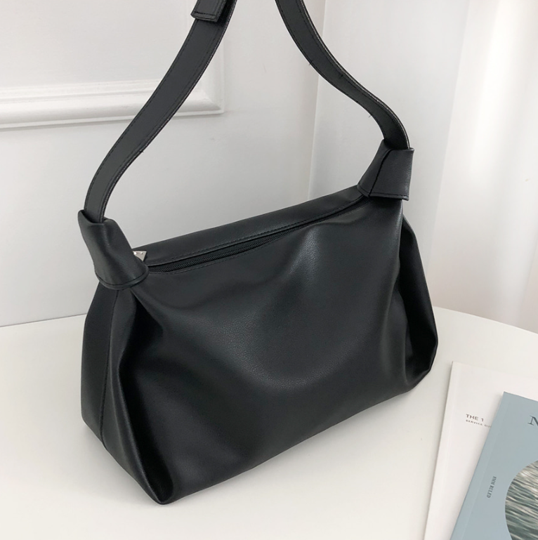 レザー調ジップアップバックルショルダーバッグ | 詳細画像7