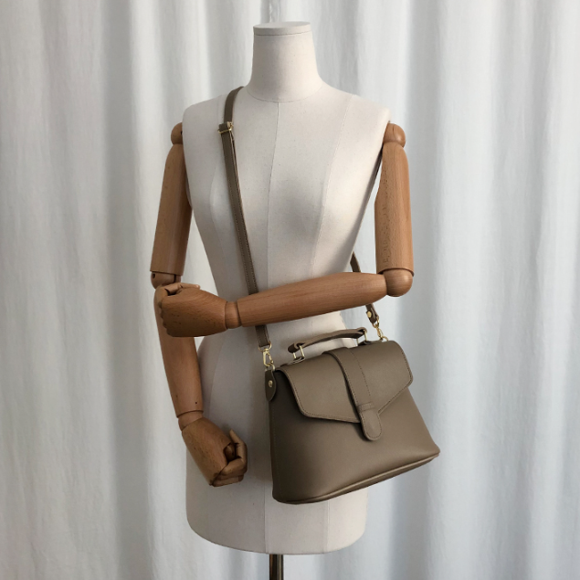 レザー調ジップアップDリングマグネットボタンショルダーバッグハンドバッグストラップセット(バックルあり) | 詳細画像3