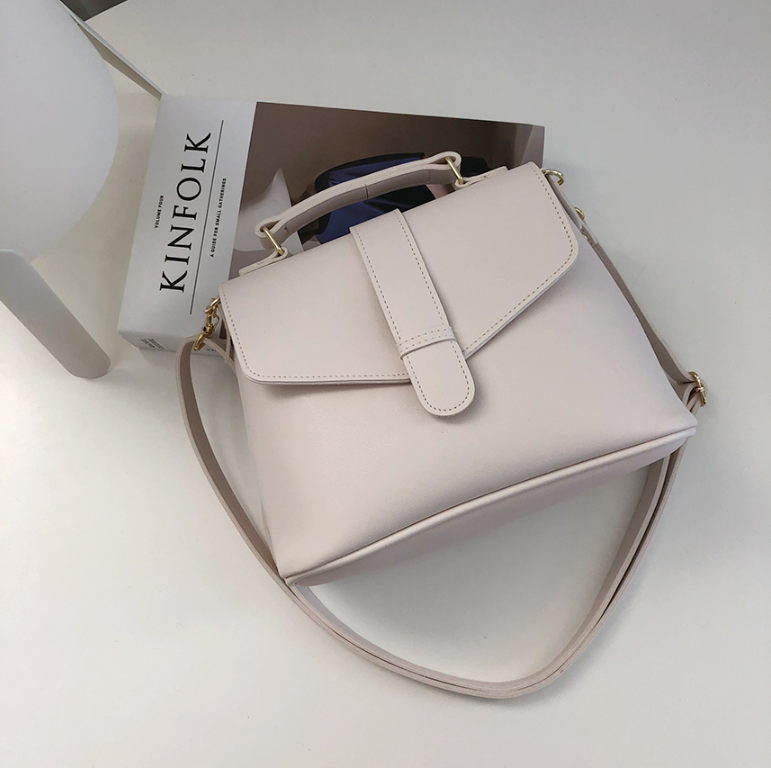 レザー調ジップアップDリングマグネットボタンショルダーバッグハンドバッグストラップセット(バックルあり) | 詳細画像16