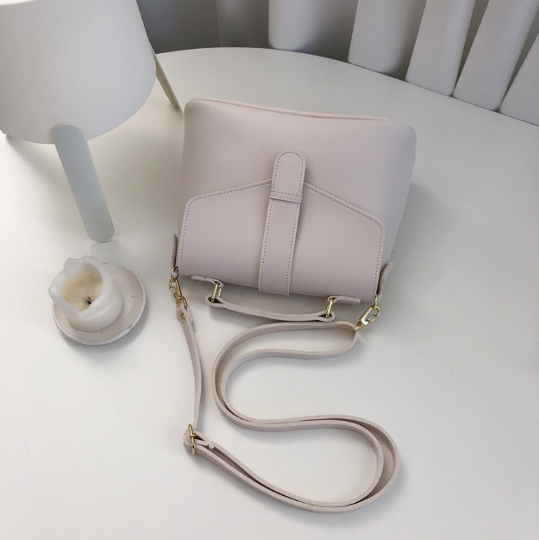 レザー調ジップアップDリングマグネットボタンショルダーバッグハンドバッグストラップセット(バックルあり) | 詳細画像17