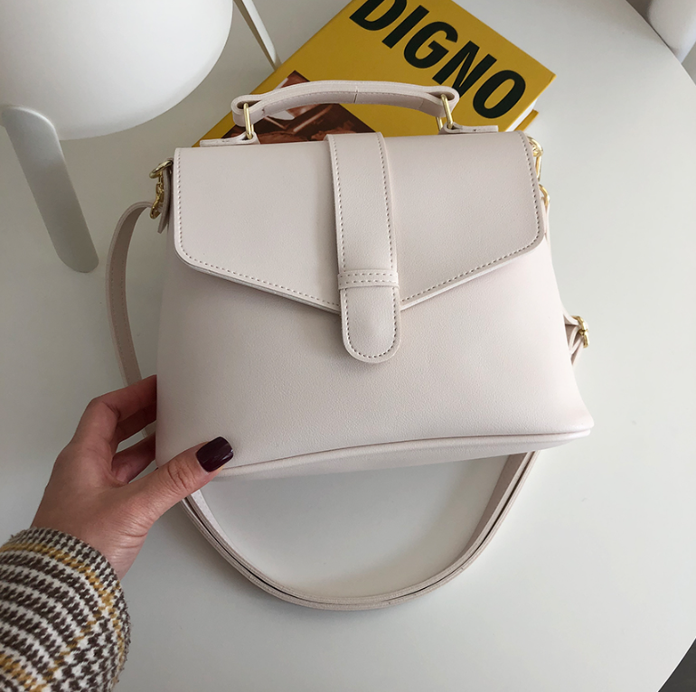 レザー調ジップアップDリングマグネットボタンショルダーバッグハンドバッグストラップセット(バックルあり) | 詳細画像18