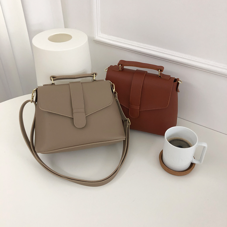 レザー調ジップアップDリングマグネットボタンショルダーバッグハンドバッグストラップセット(バックルあり) | 詳細画像20