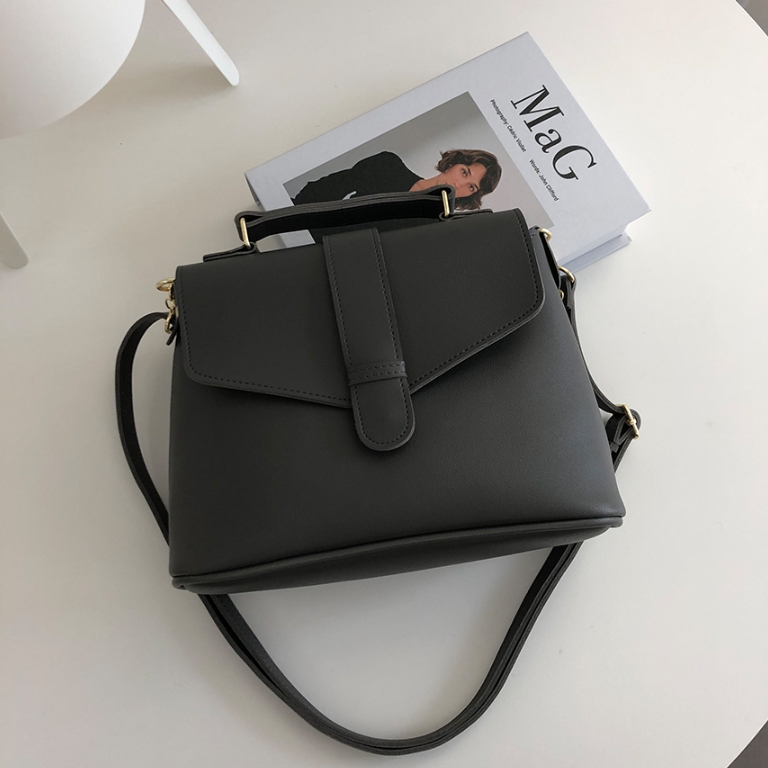 レザー調ジップアップDリングマグネットボタンショルダーバッグハンドバッグストラップセット(バックルあり) | 詳細画像35