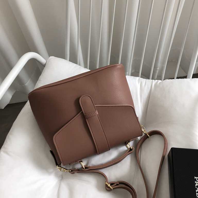 レザー調ジップアップDリングマグネットボタンショルダーバッグハンドバッグストラップセット(バックルあり) | 詳細画像38