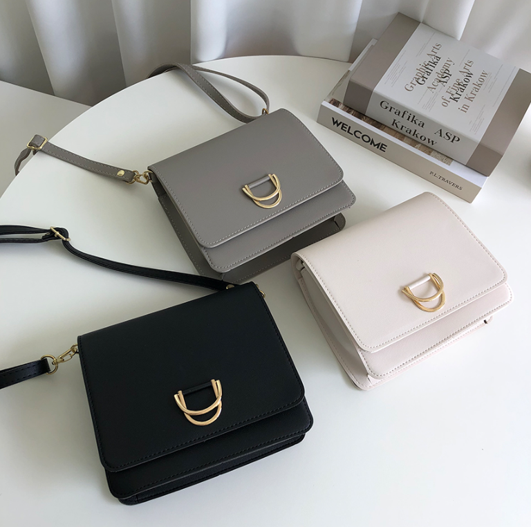 Dリングマグネットボタンショルダーバッグトートバッグ | 詳細画像15