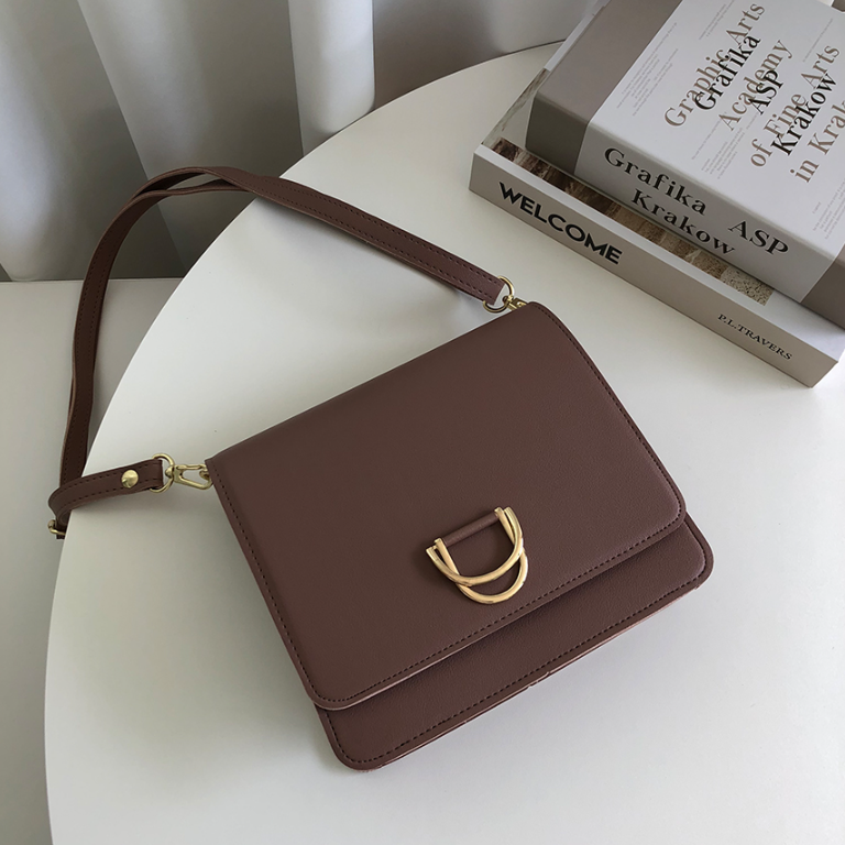 Dリングマグネットボタンショルダーバッグトートバッグ | 詳細画像40