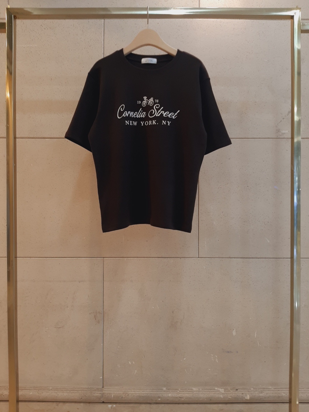 ピーチ起毛ラウンドネック半袖レタリングプリントTシャツ | 詳細画像9