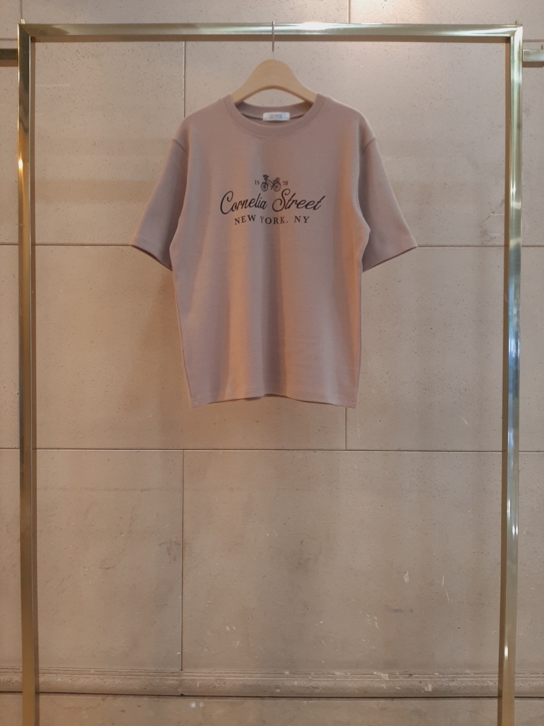 ピーチ起毛ラウンドネック半袖レタリングプリントTシャツ | 詳細画像10